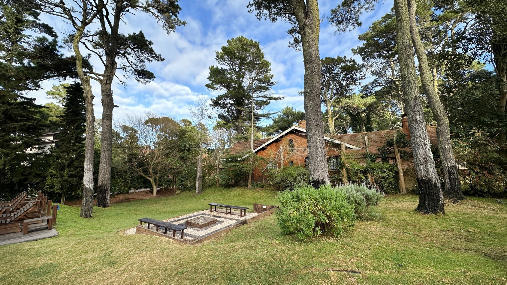 Casa en alquiler Pinamar Zona Golf Viejo