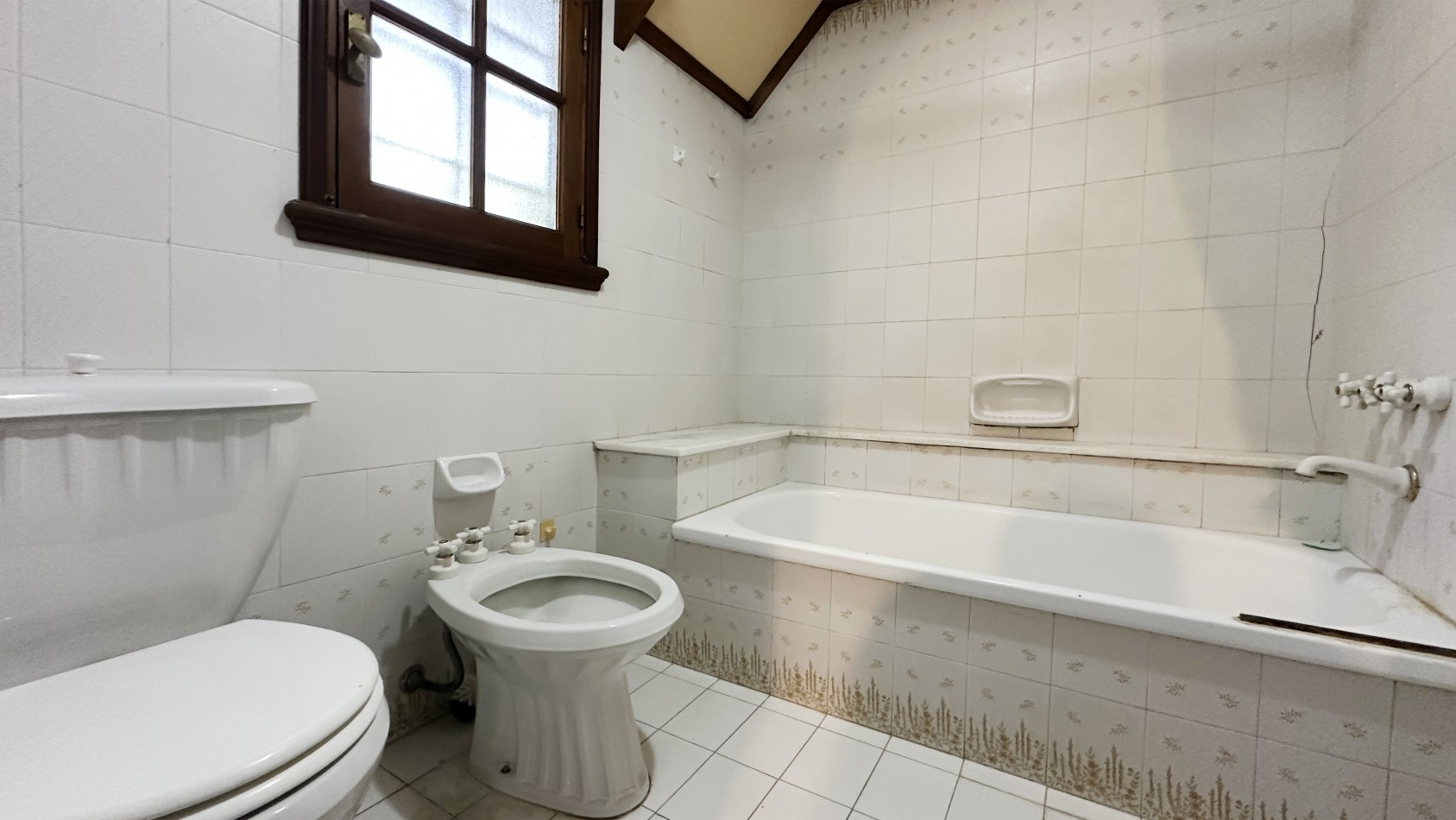 Casa en alquiler en Pinamar Zona Iglesia 