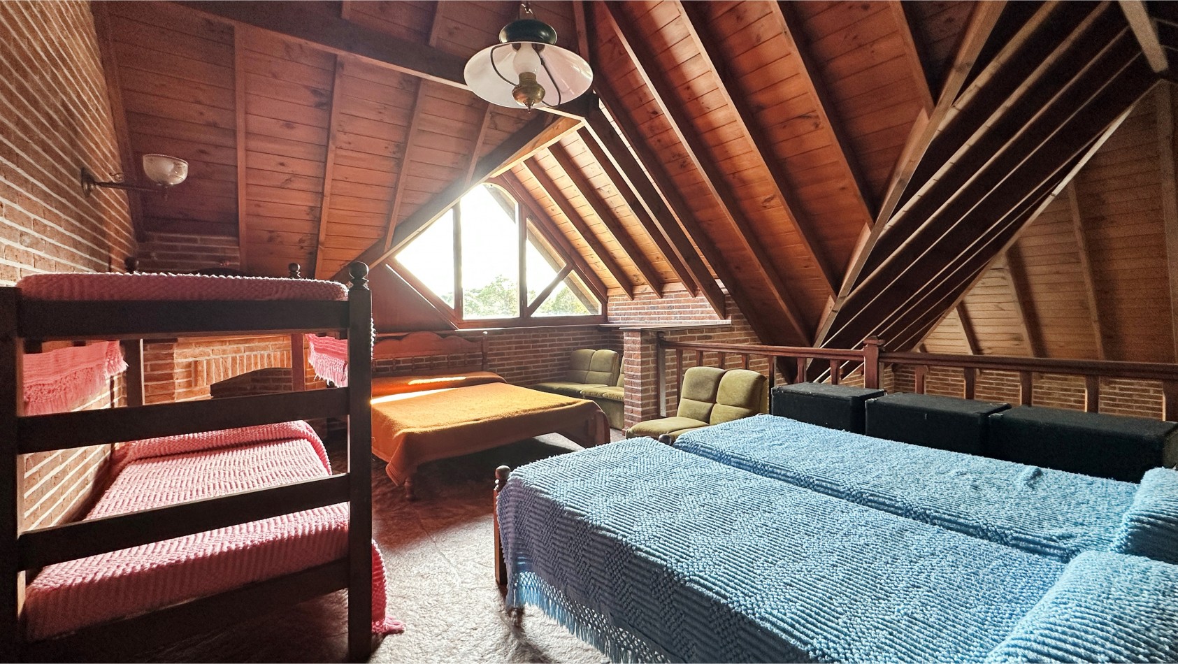 Casa en alquiler en Pinamar Zona Iglesia 