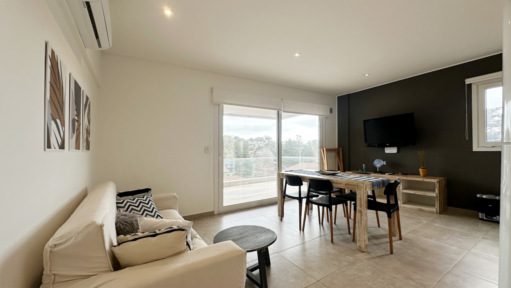 Departamento en alquiler Pinamar Zona Centro Playa.