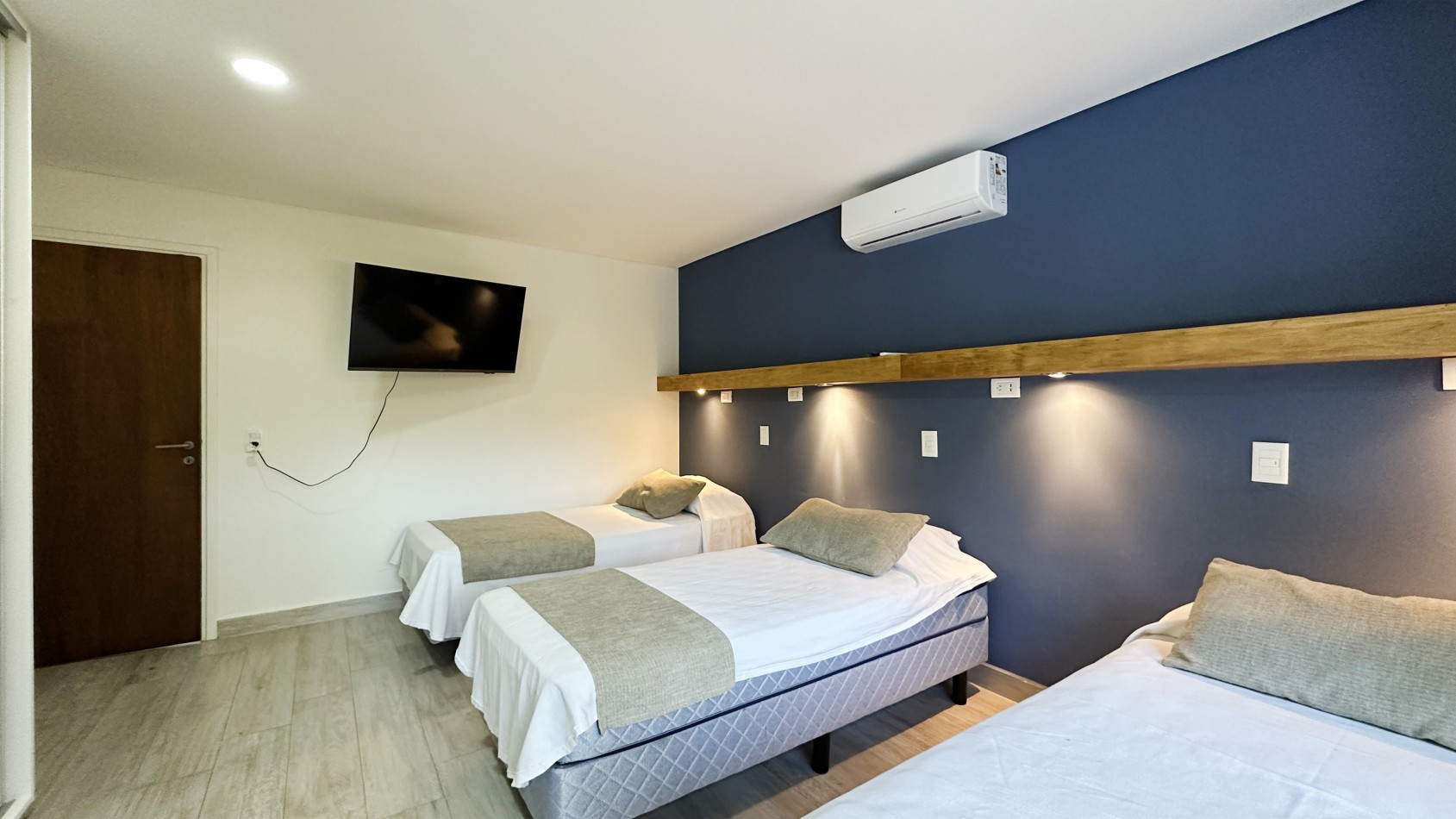 Casa en Alquiler Carilo Con Pileta