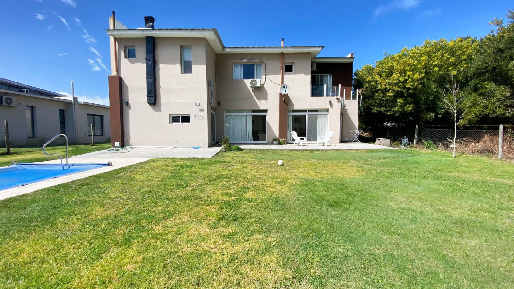 Casa en alquiler Pinamar Zona Nayades