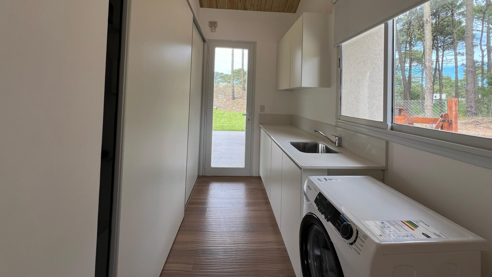 Casa en alquiler Pinamar Zona Alamos