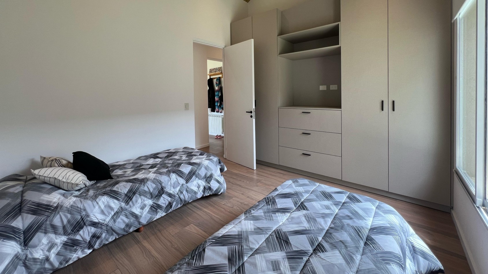 Casa en alquiler Pinamar Zona Alamos