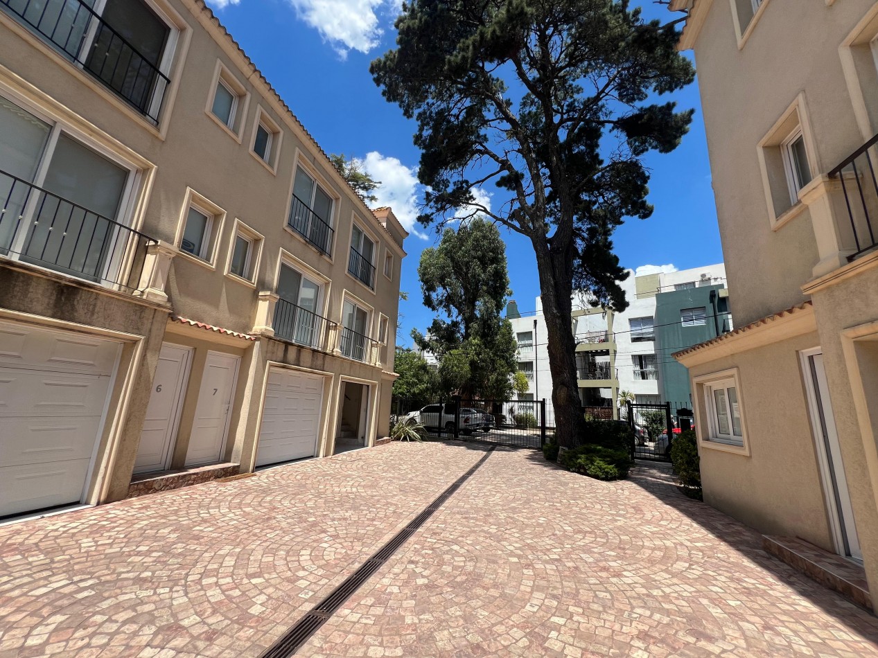 Venta de Triplex en Pinamar