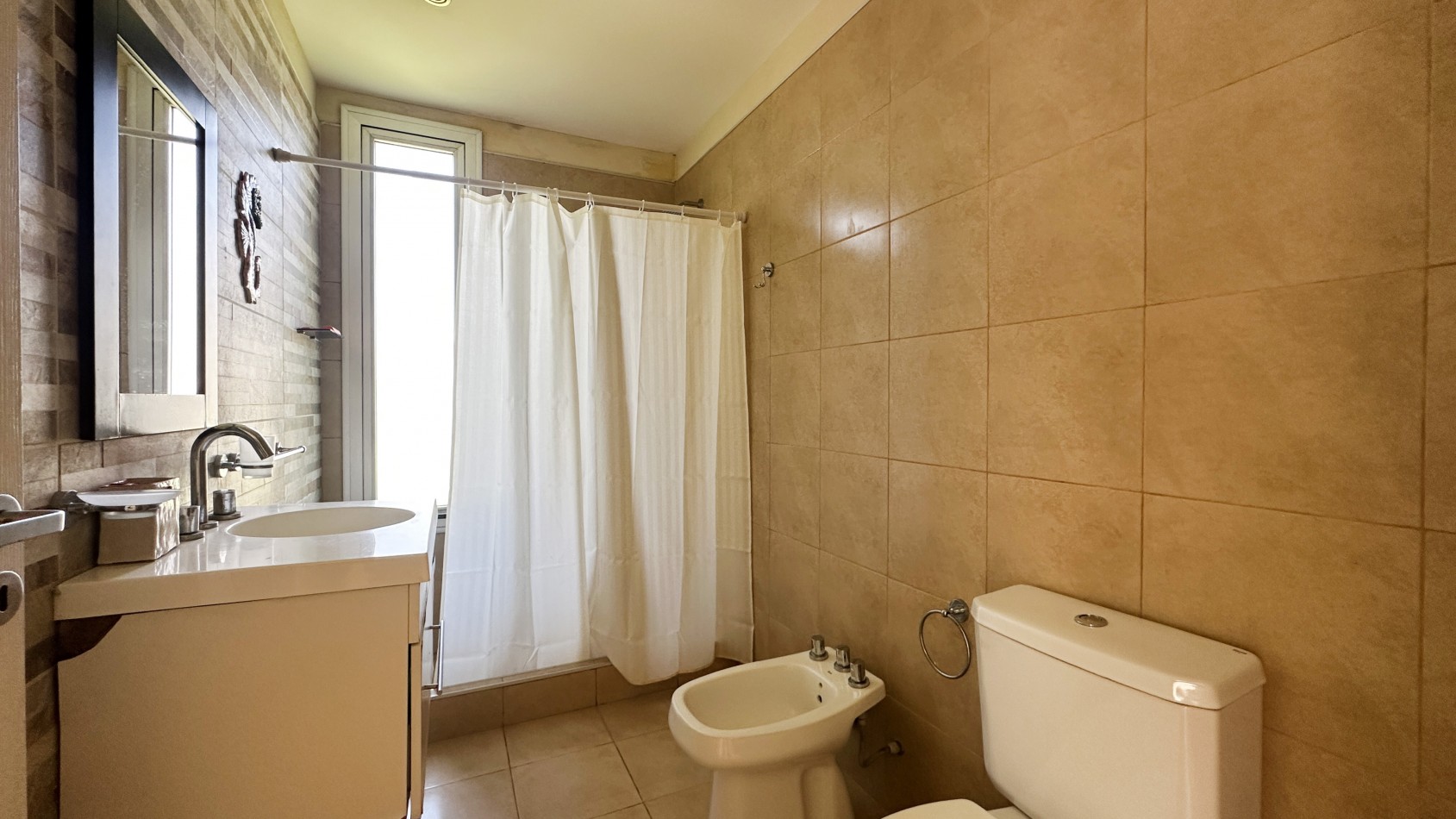 Casa en Venta en Costa Esmeralda - Barrio Golf 1