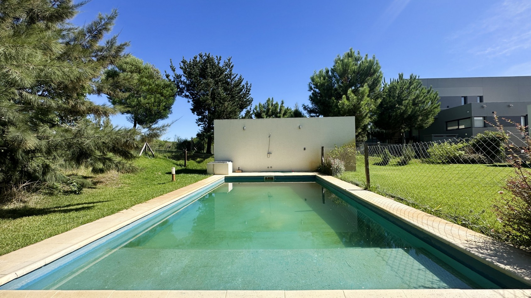 Casa en Venta en Costa Esmeralda - Barrio Golf 1