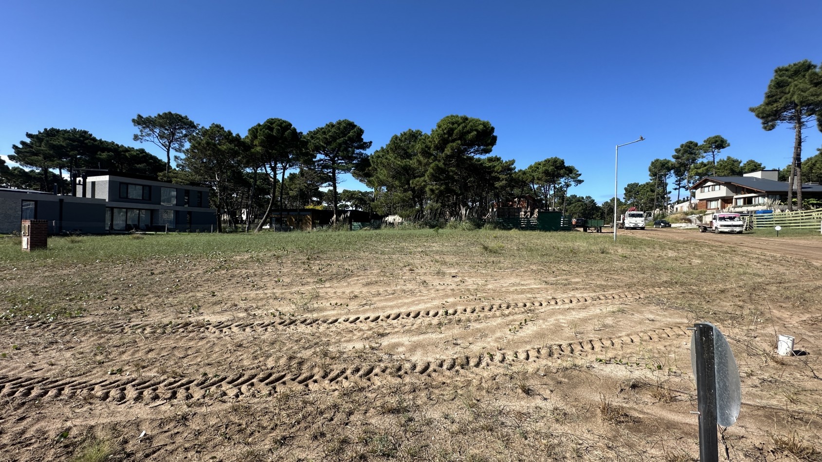Lote en venta en Pinamar - Pioneros.
