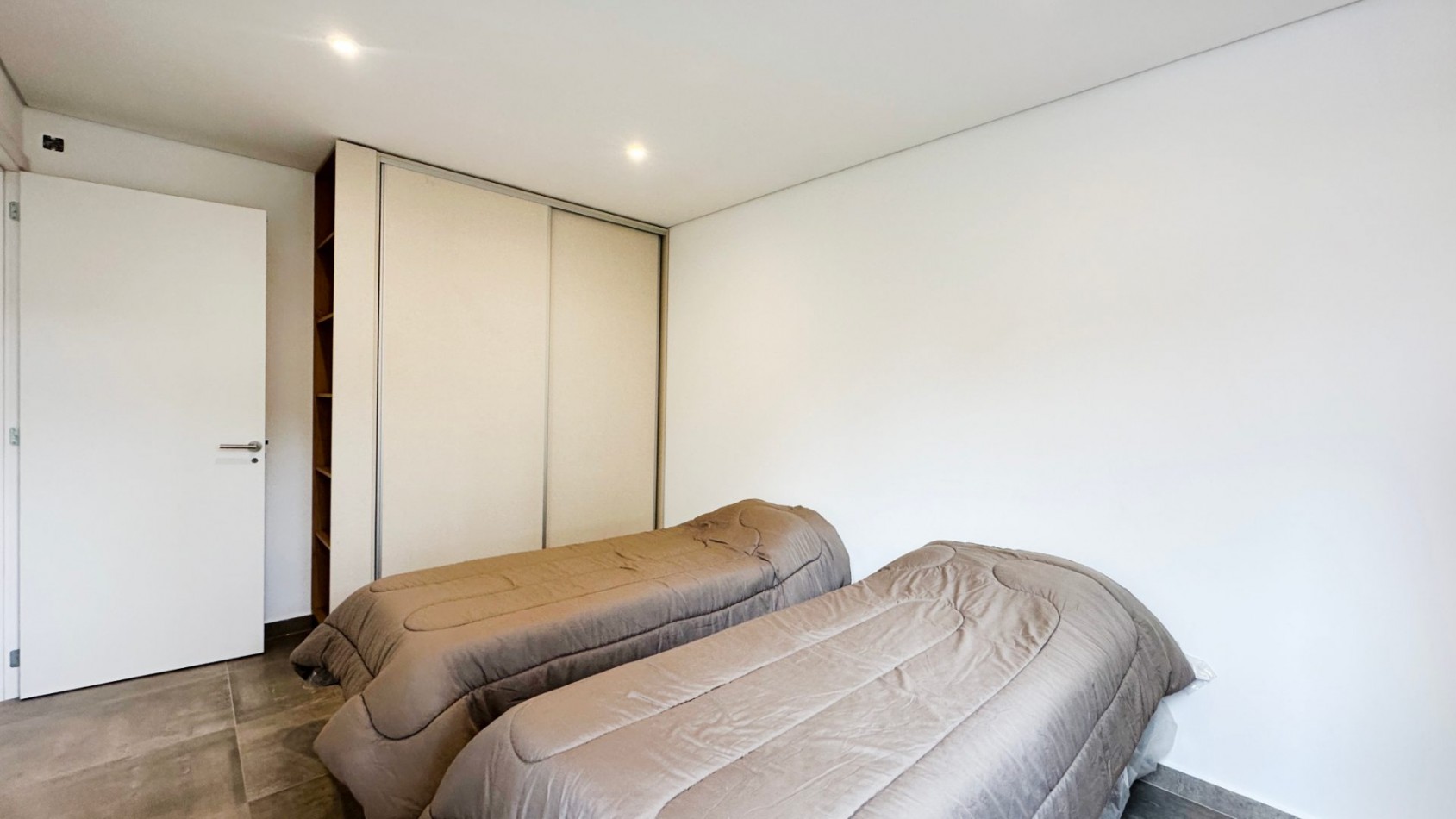 Casa en venta en Pinamar A ESTRENAR - Pioneros