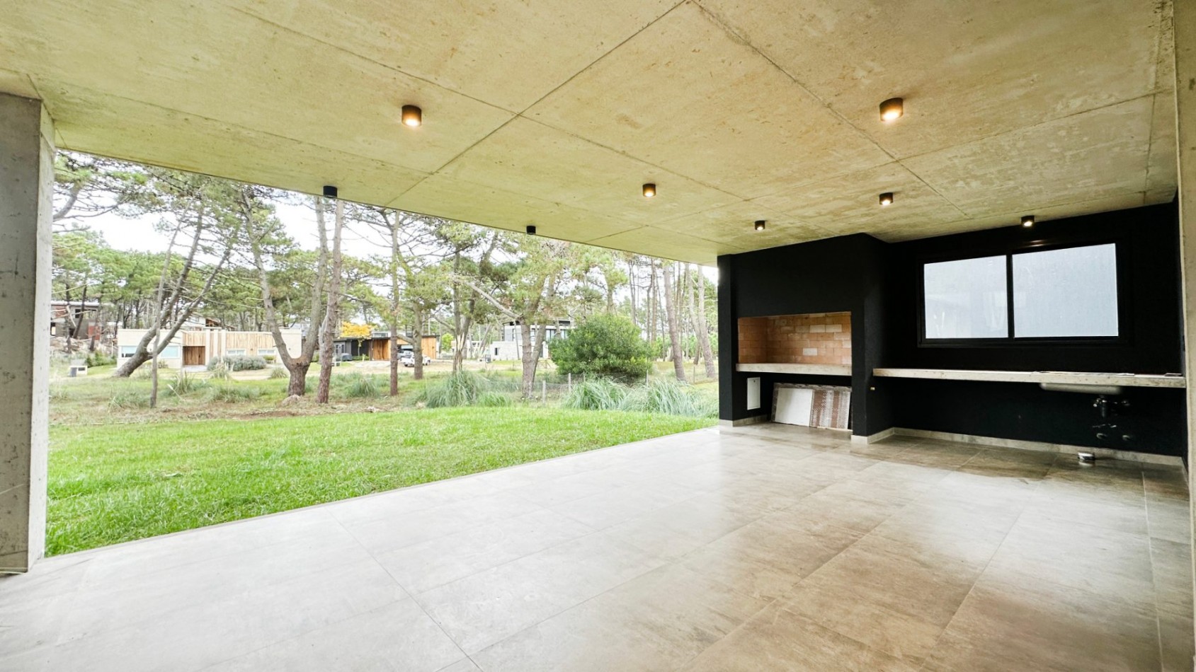 Casa en venta en Pinamar A ESTRENAR - Pioneros