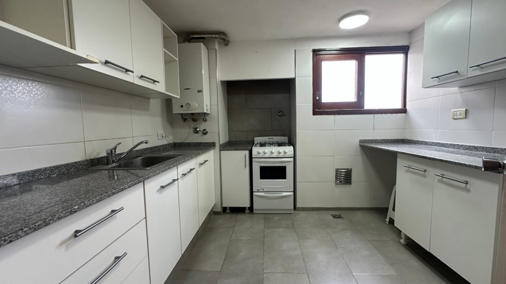Departamento en venta Pinamar - Zona Centro Playa