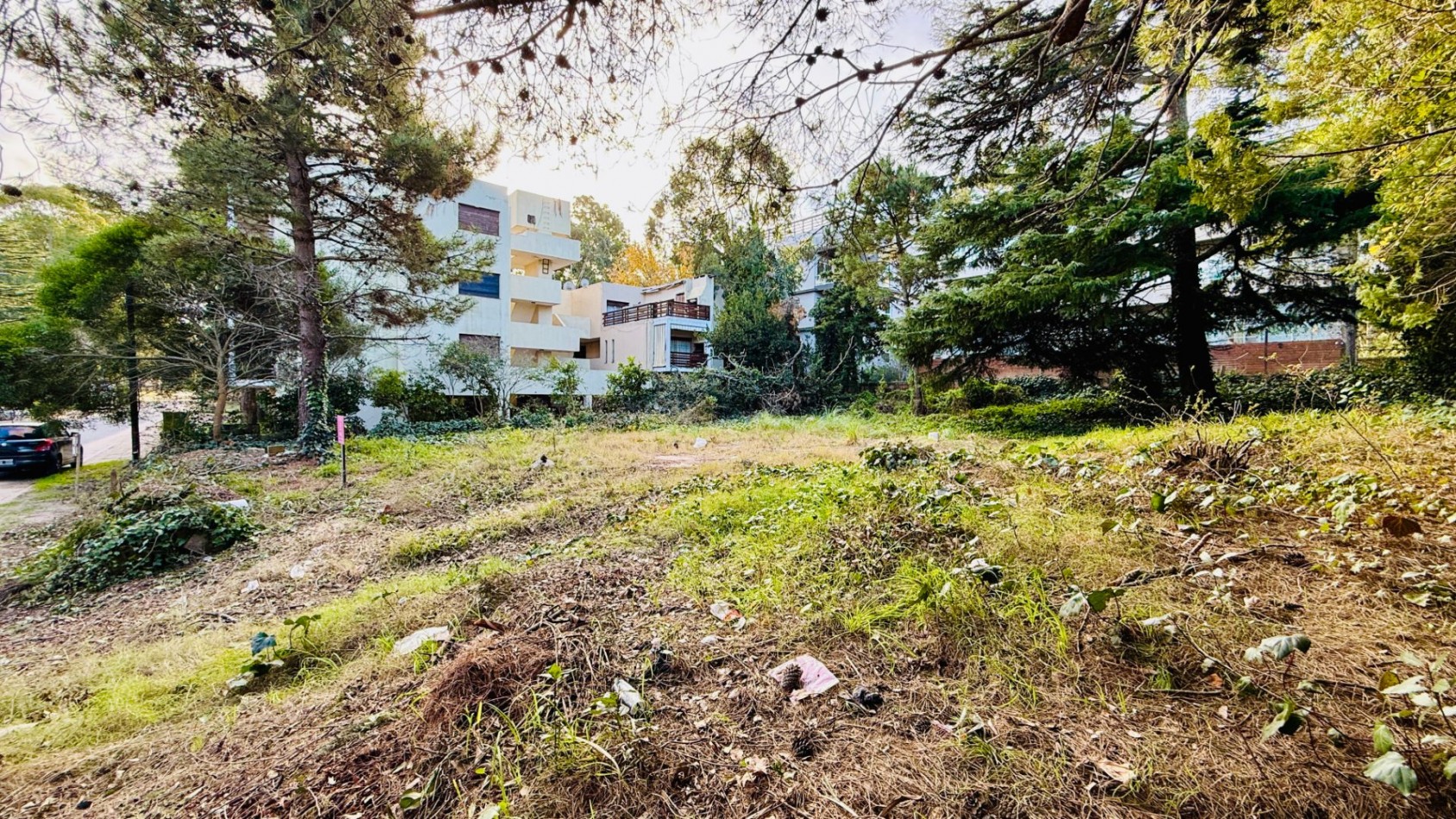 Lote Multifamiliar en Venta Pinamar - Zona Centro