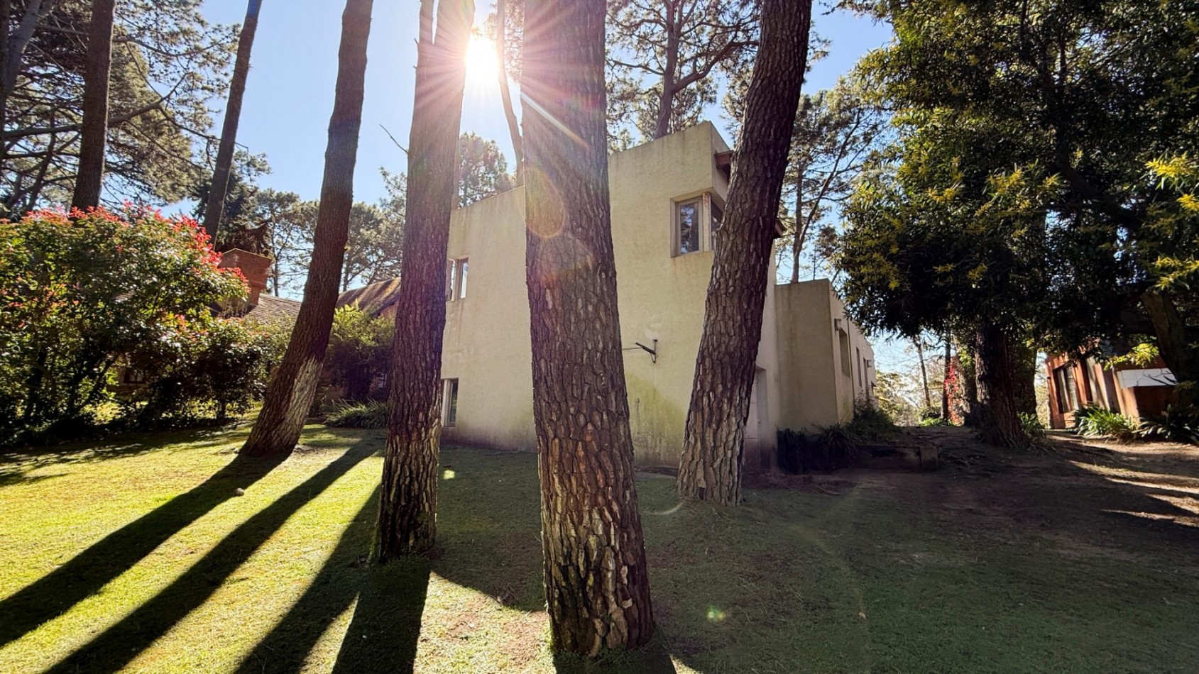 Casa en alquiler en pinamar - Golf Viejo