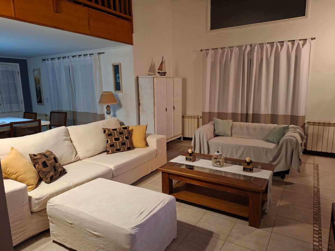 Casa en alquiler Pinamar Zona Alamos