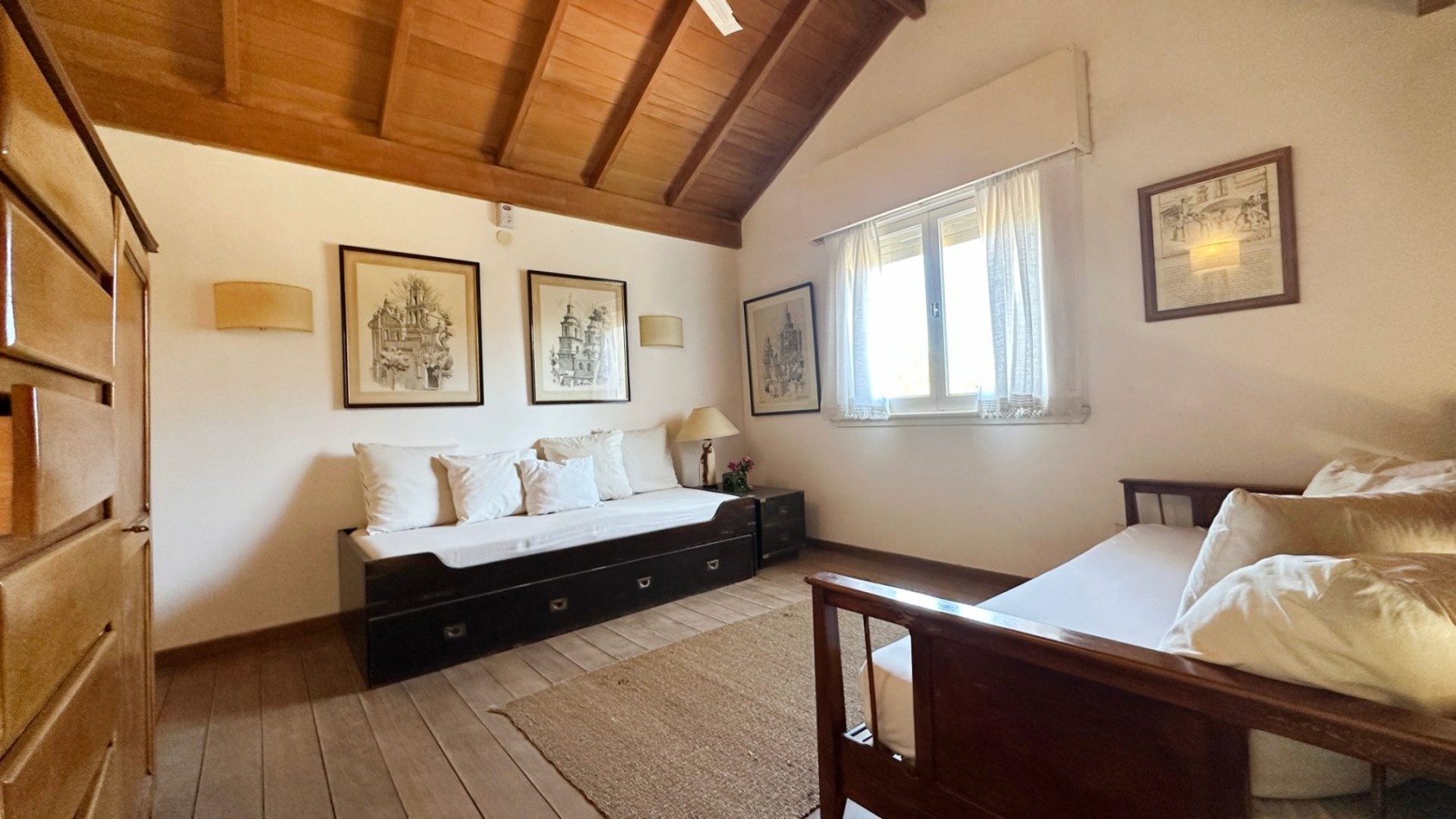 Casa en Alquiler en Pinamar - Zona Centro Playa