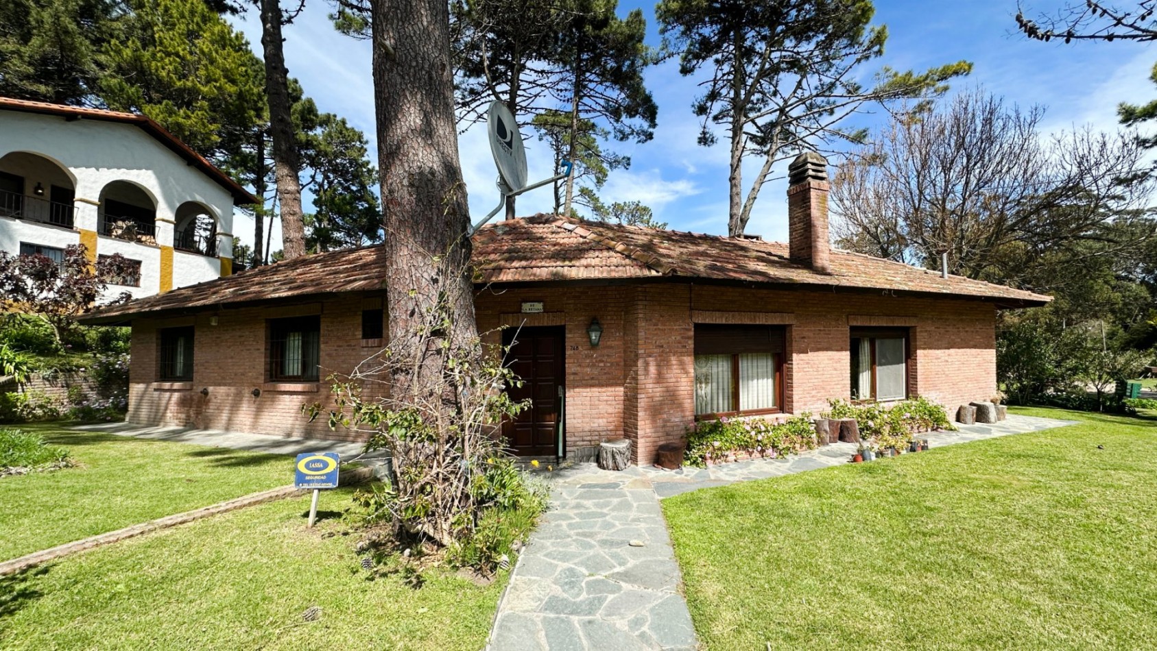 Casa en alquiler Pinamar Zona Lasalle