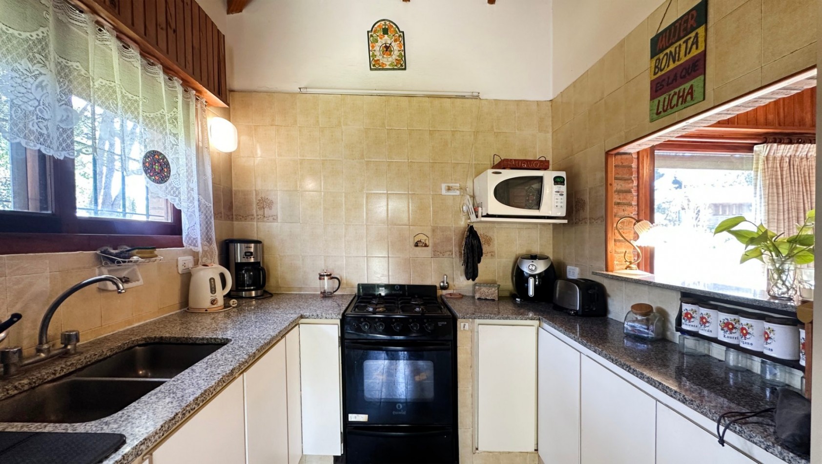 Casa en alquiler Pinamar Zona Lasalle