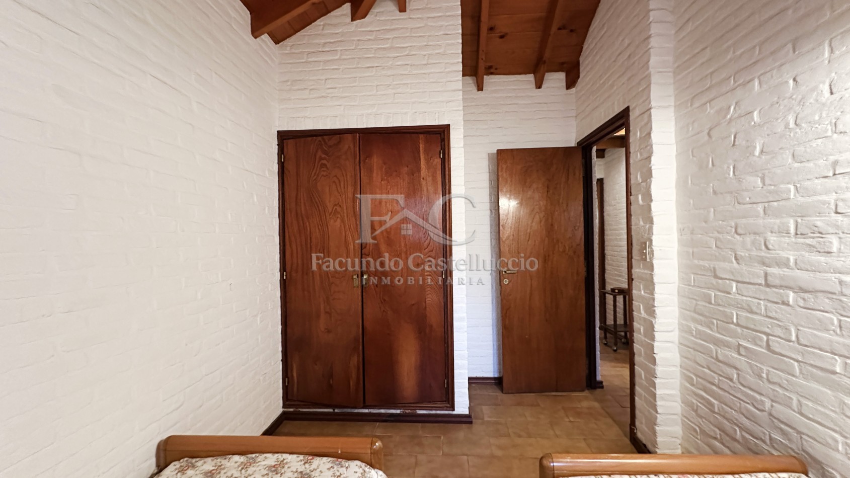 Casa en alquiler Pinamar Zona Iglesia - Semana Santa