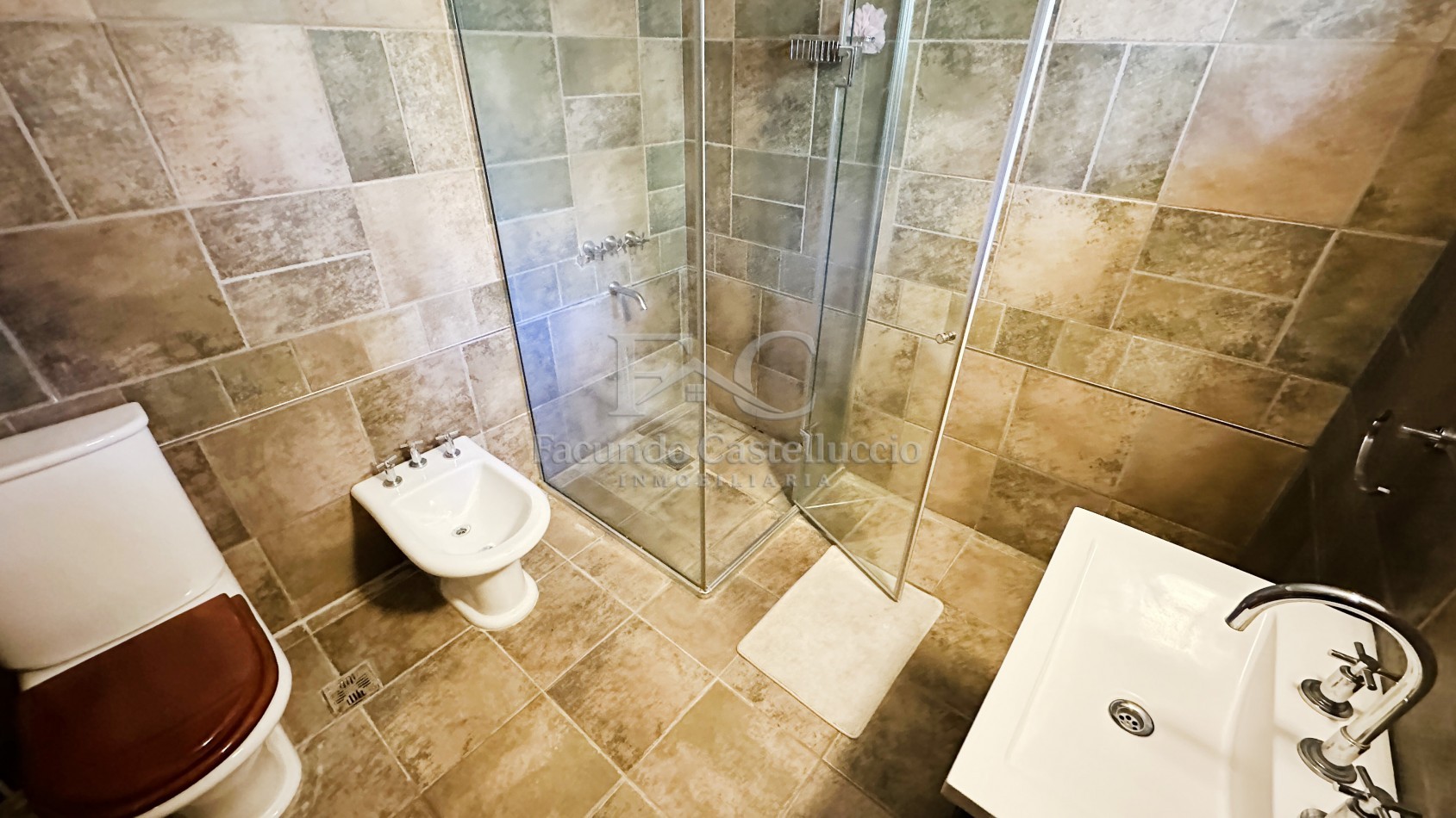 Casa en alquiler Pinamar Alamos II