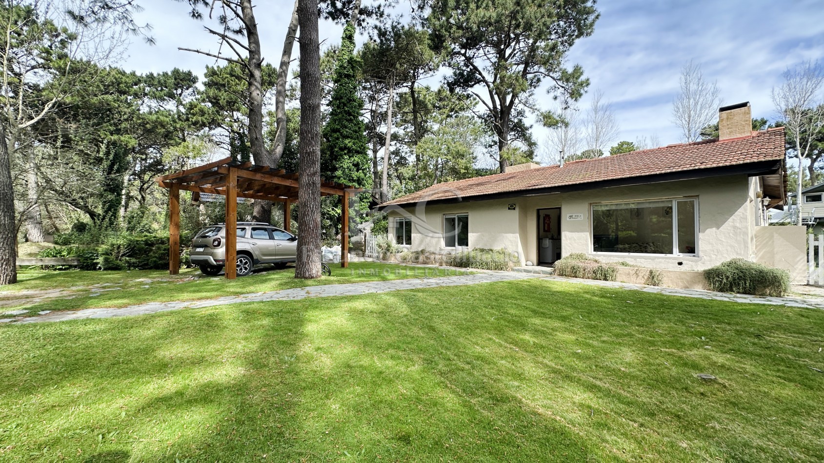 Casa en alquiler Carilo - Semana Santa