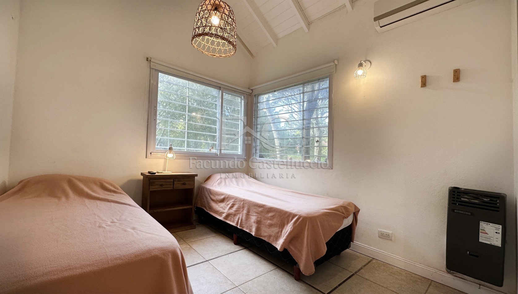 Casa en alquiler Pinamar Zona Golf Viejo