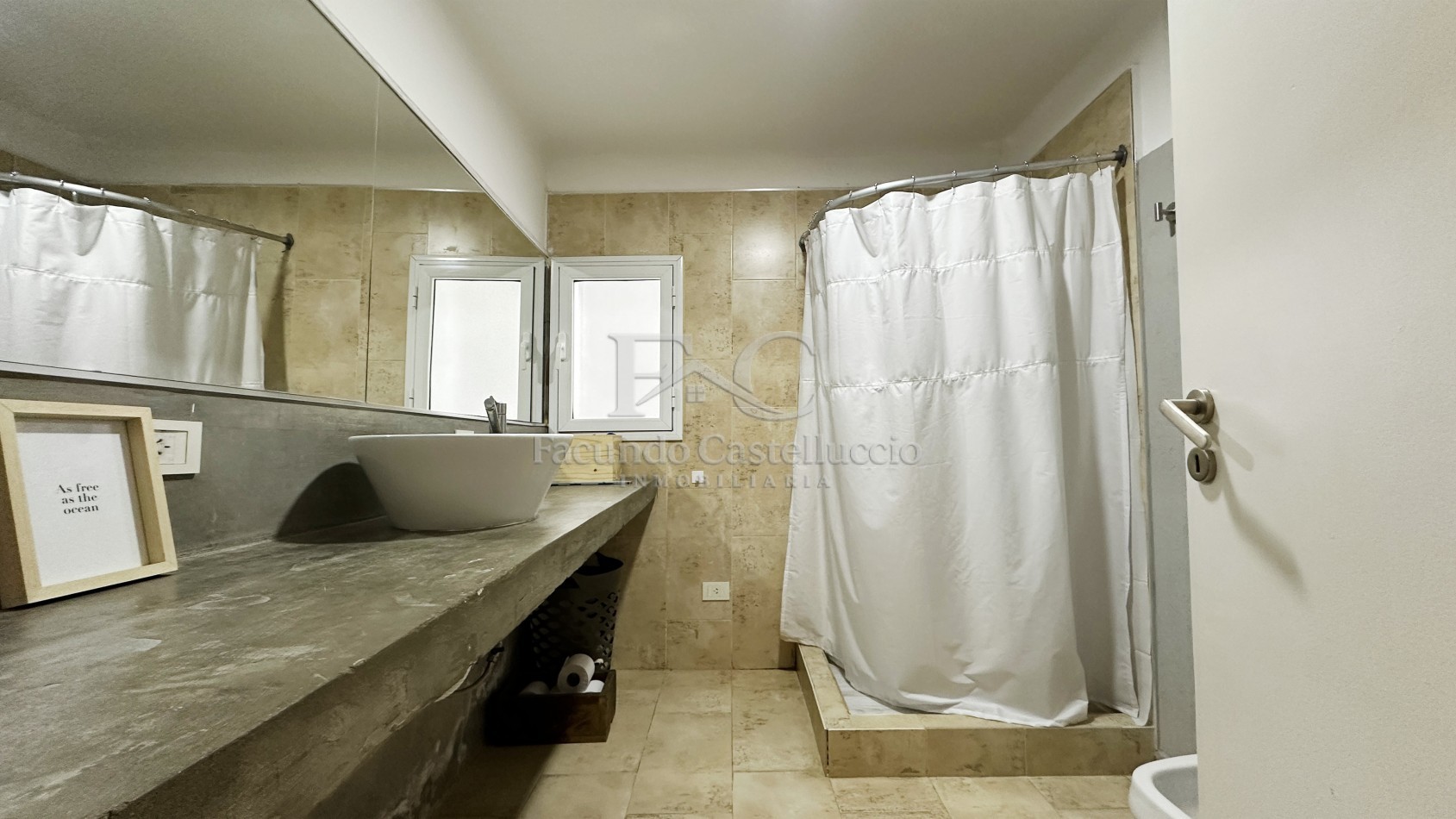 Casa en alquiler Año Nuevo  Pinamar Zona Centro Playa