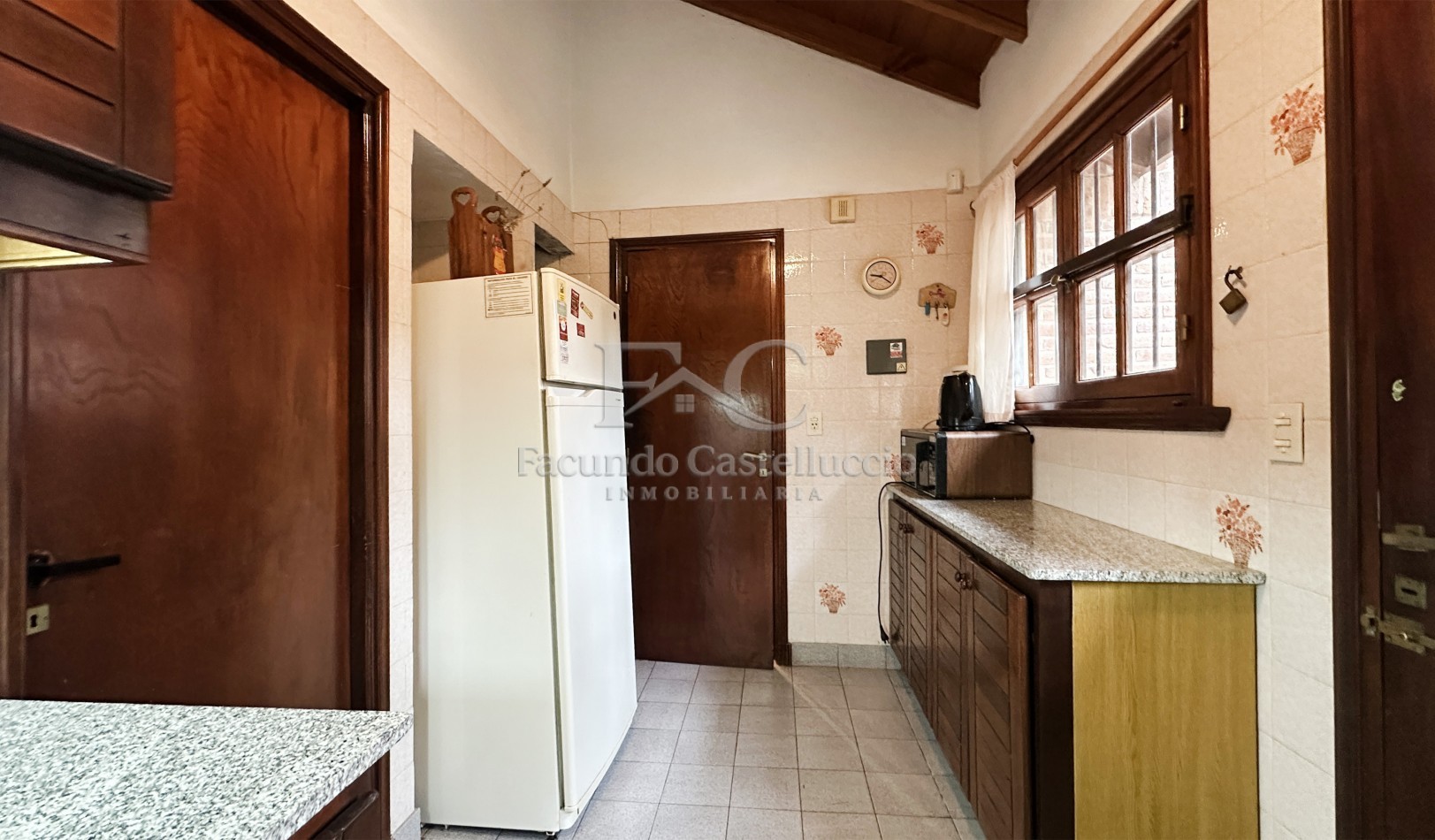 Casa en alquiler Pinamar Zona Iglesia - Semana Santa