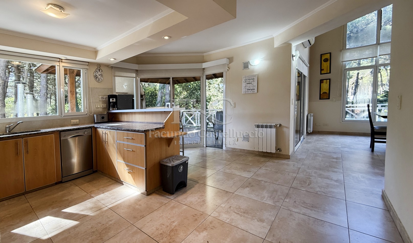 Casa en Venta Pinamar Zona Norte Tennis