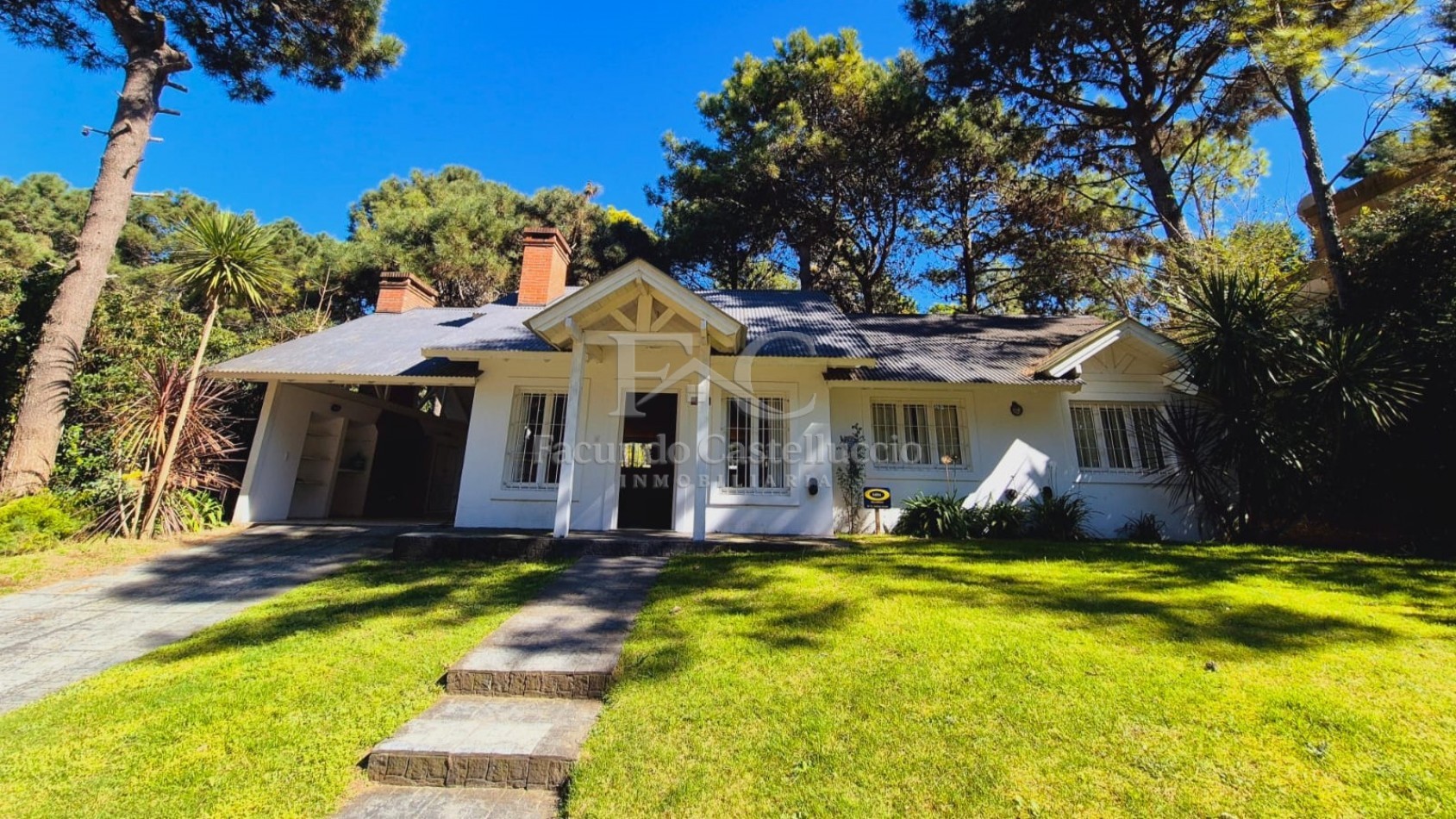 Casa en alquiler Pinamar Zona B5