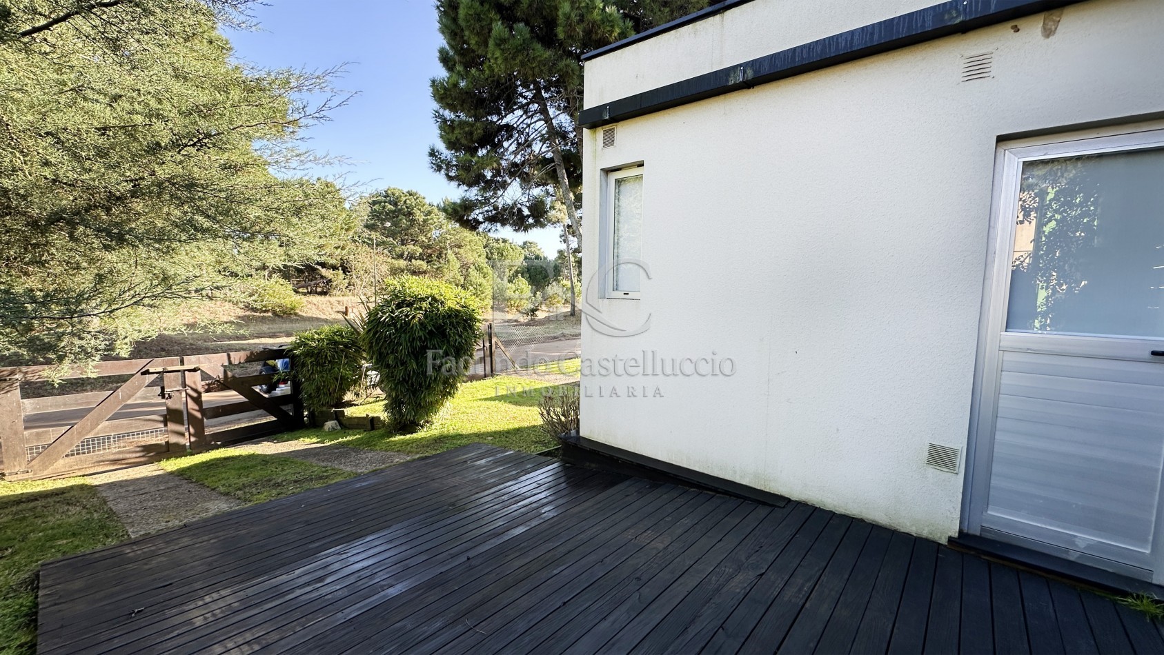 Casa en alquiler Pinamar Zona Nayades