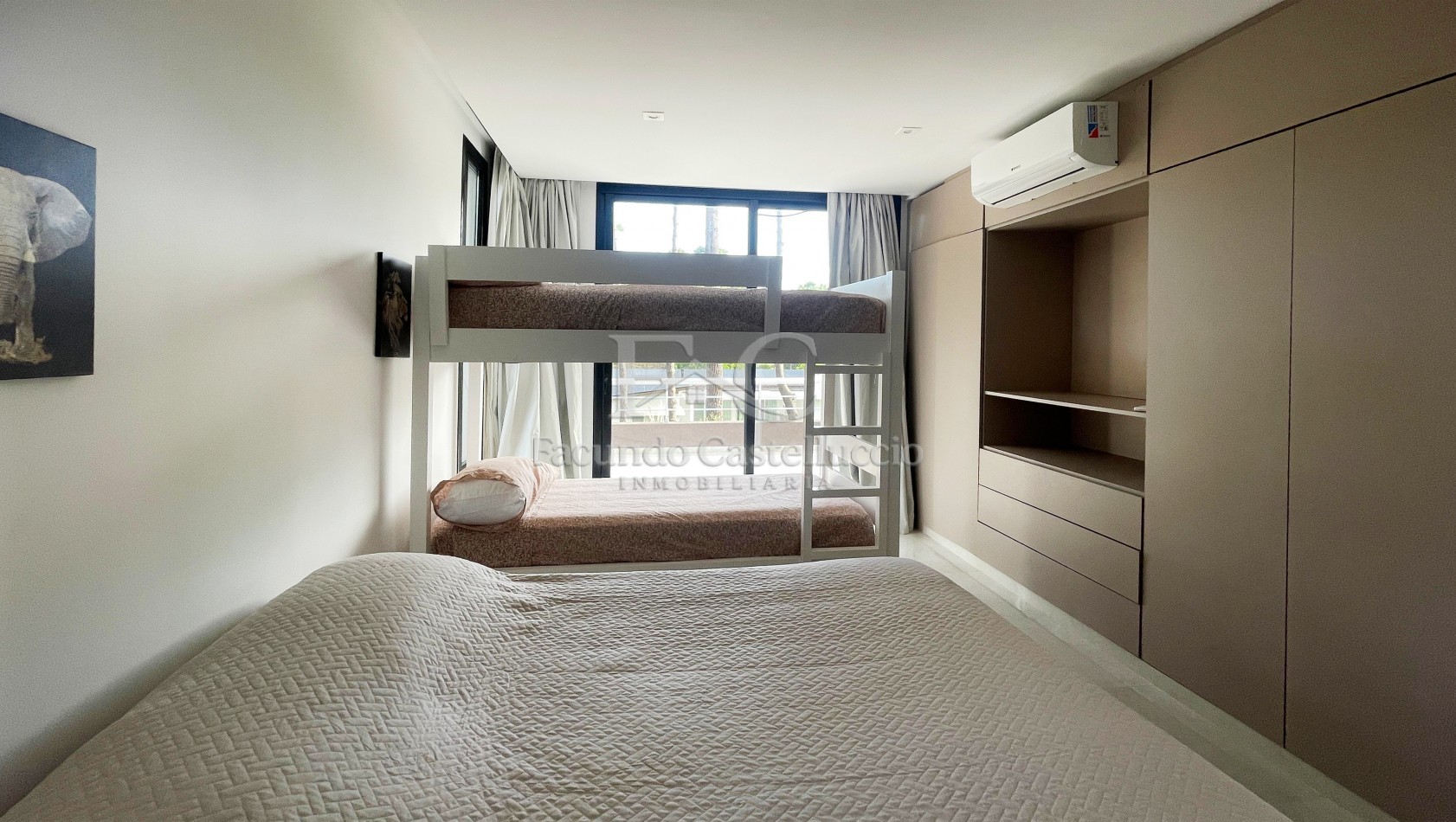 Casa en alquiler Pinamar Zona Alamos