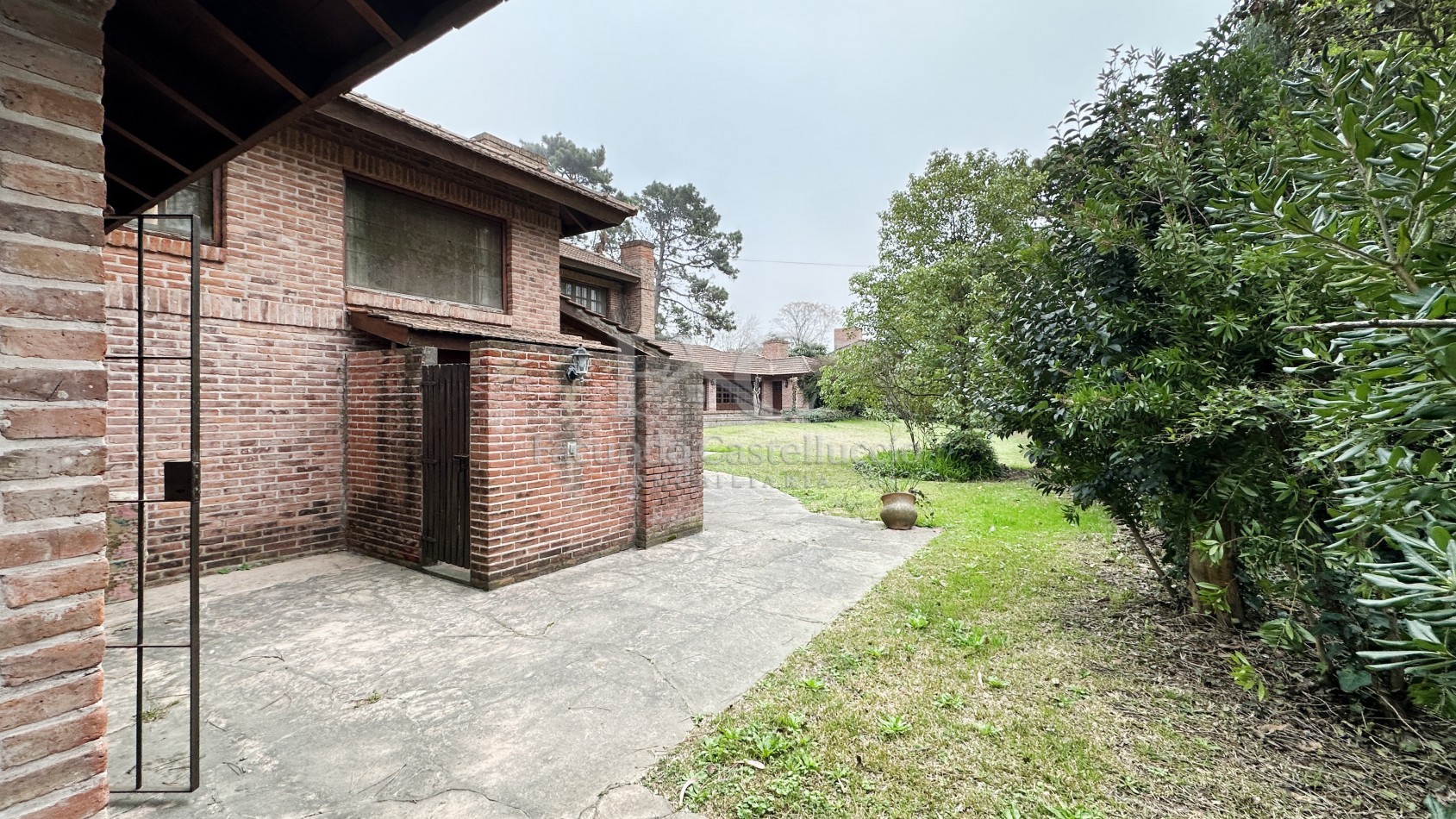 Casa en alquiler Pinamar Zona Iglesia - Semana Santa