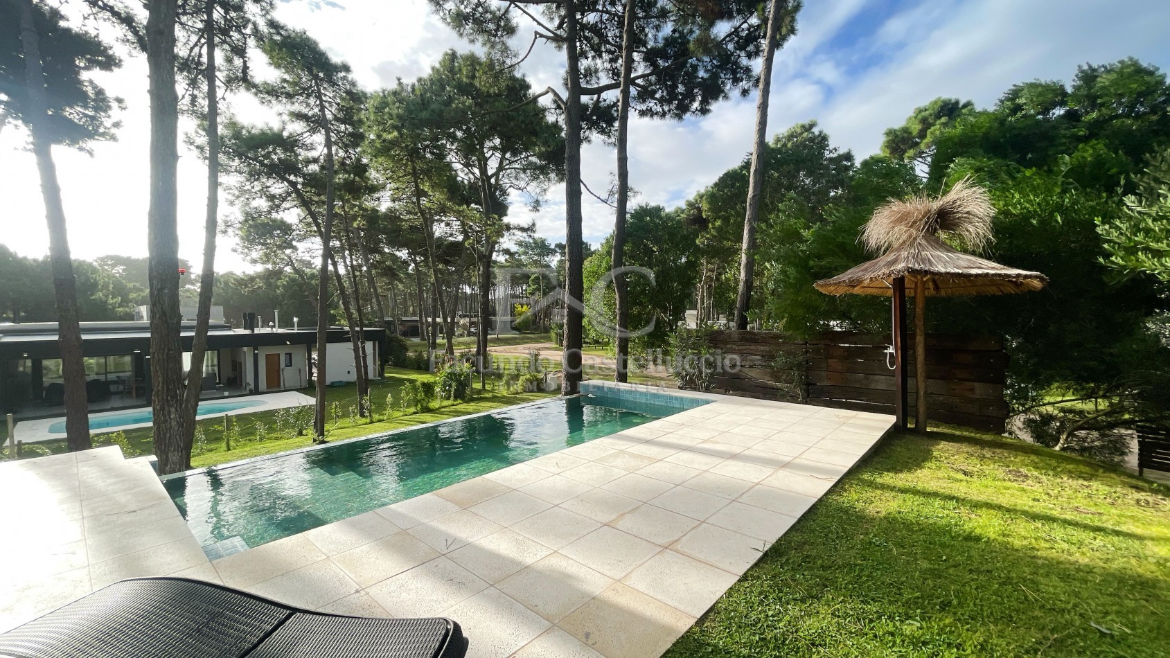 Casa en alquiler Pinamar Zona Alamos