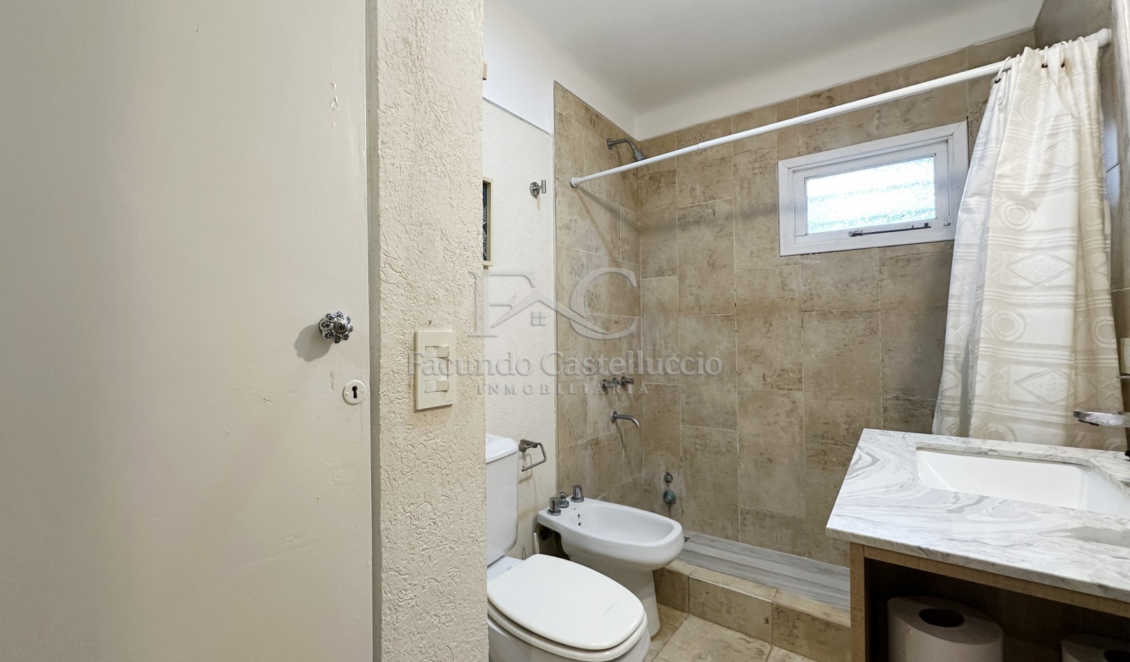 Casa en alquiler Año Nuevo  Pinamar Zona Centro Playa