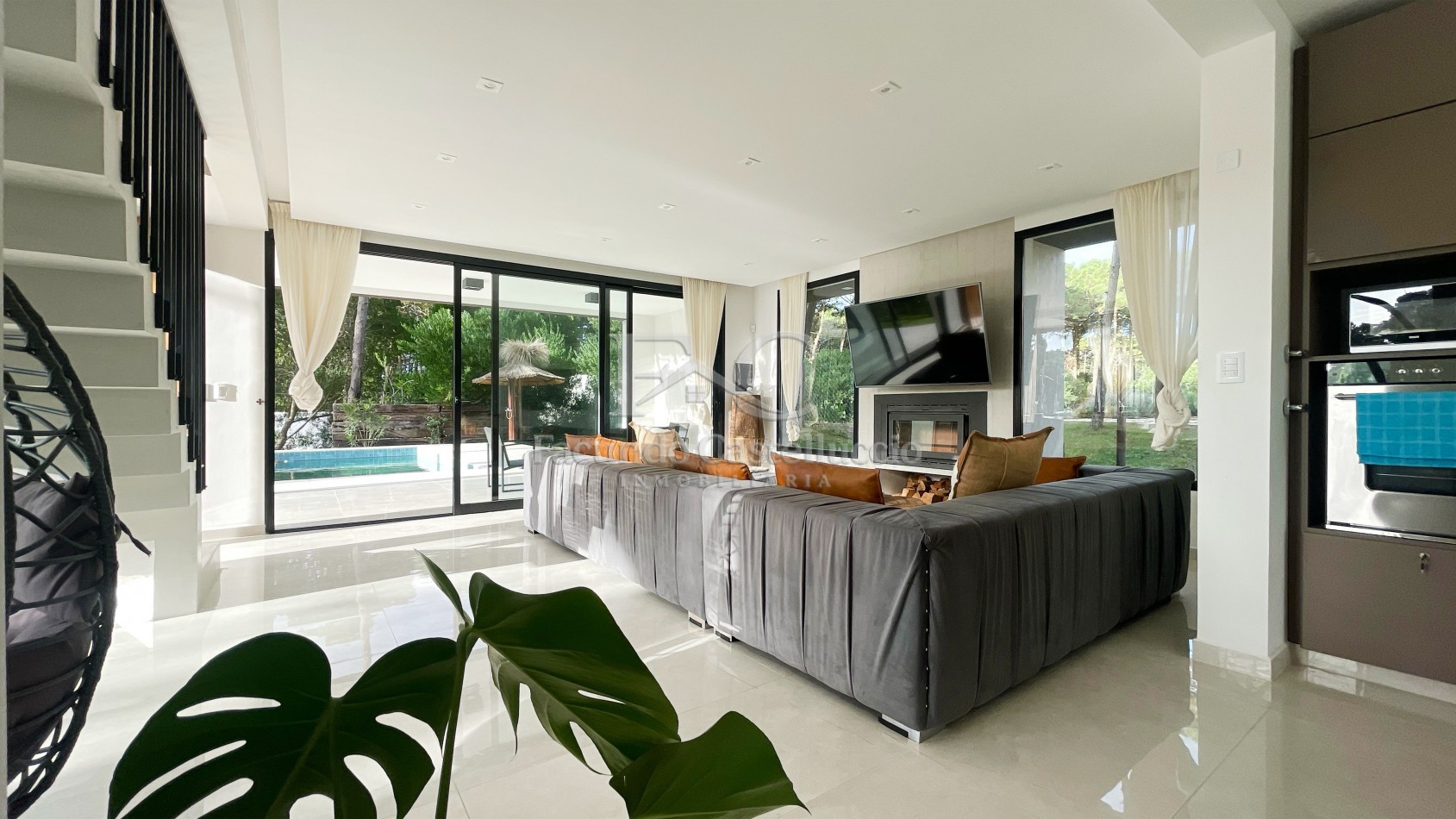 Casa en alquiler Pinamar Zona Alamos