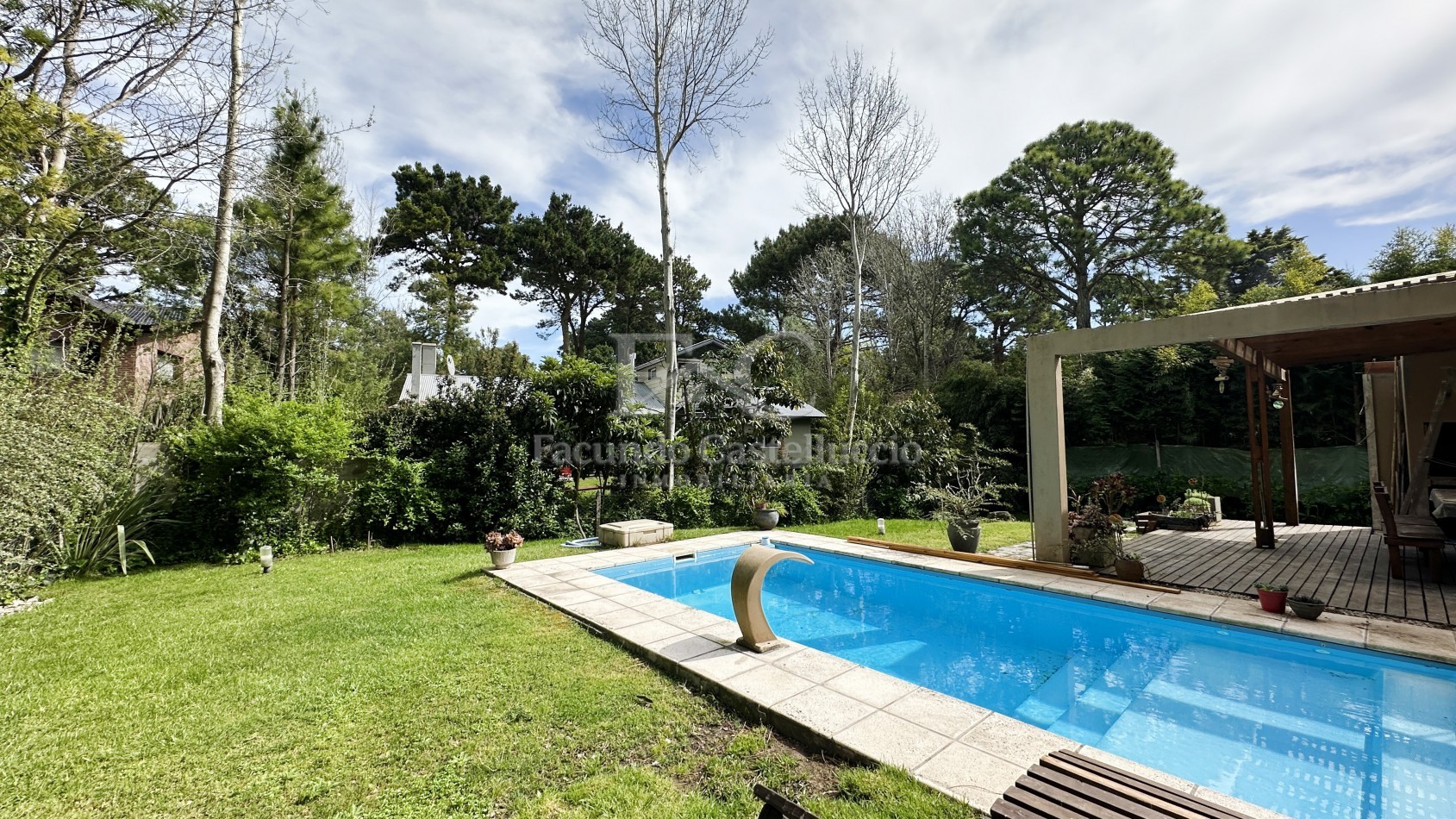 Casa en alquiler Carilo - Semana Santa