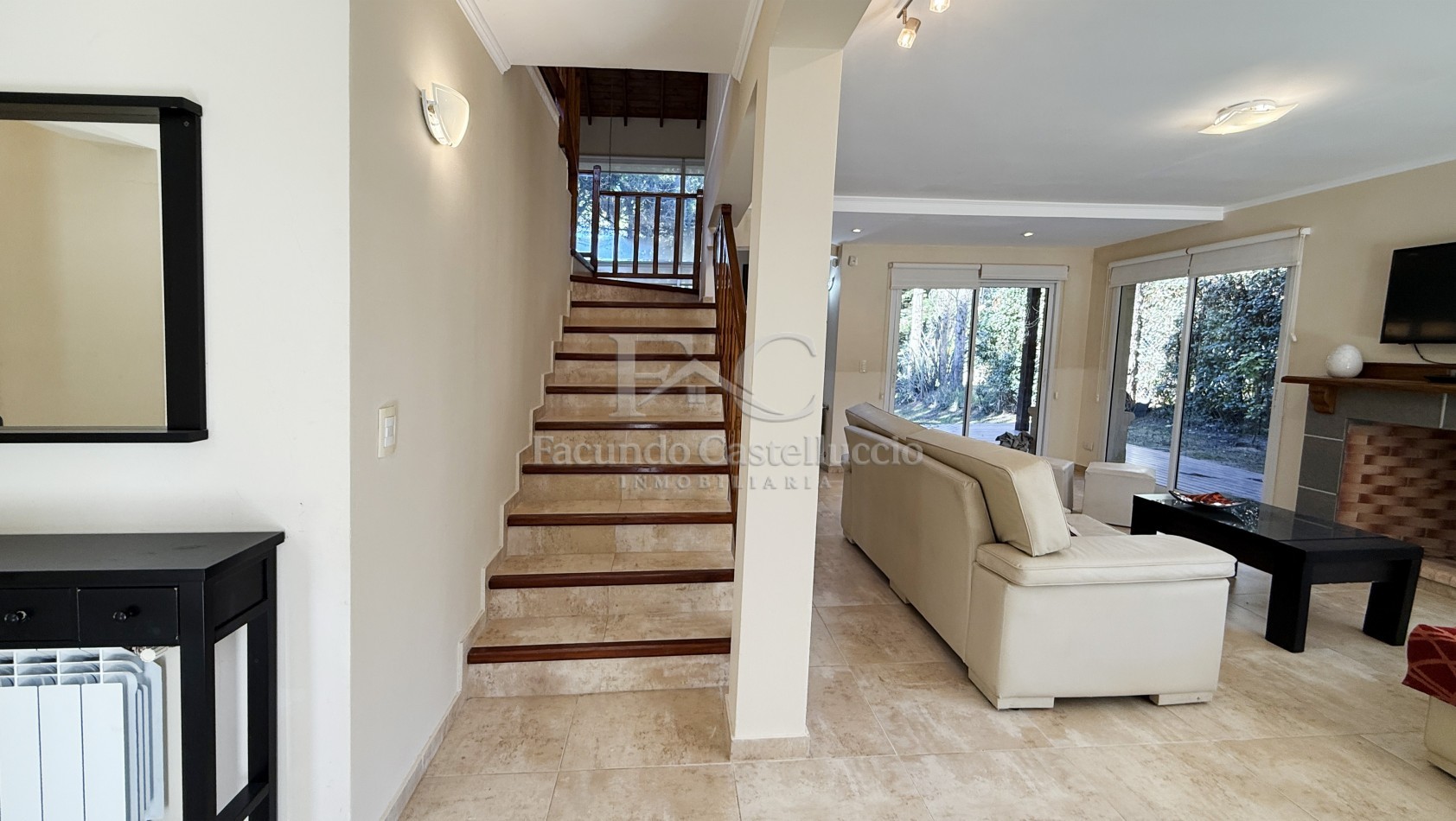 Casa en Venta Pinamar Zona Norte Tennis