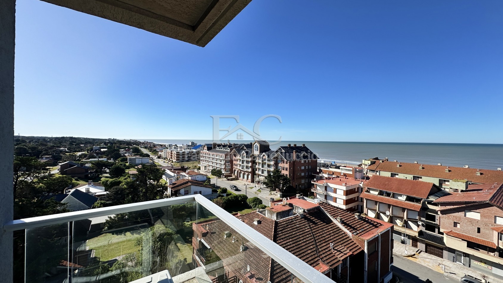 Departamento en alquiler Pinamar Zona Centro 