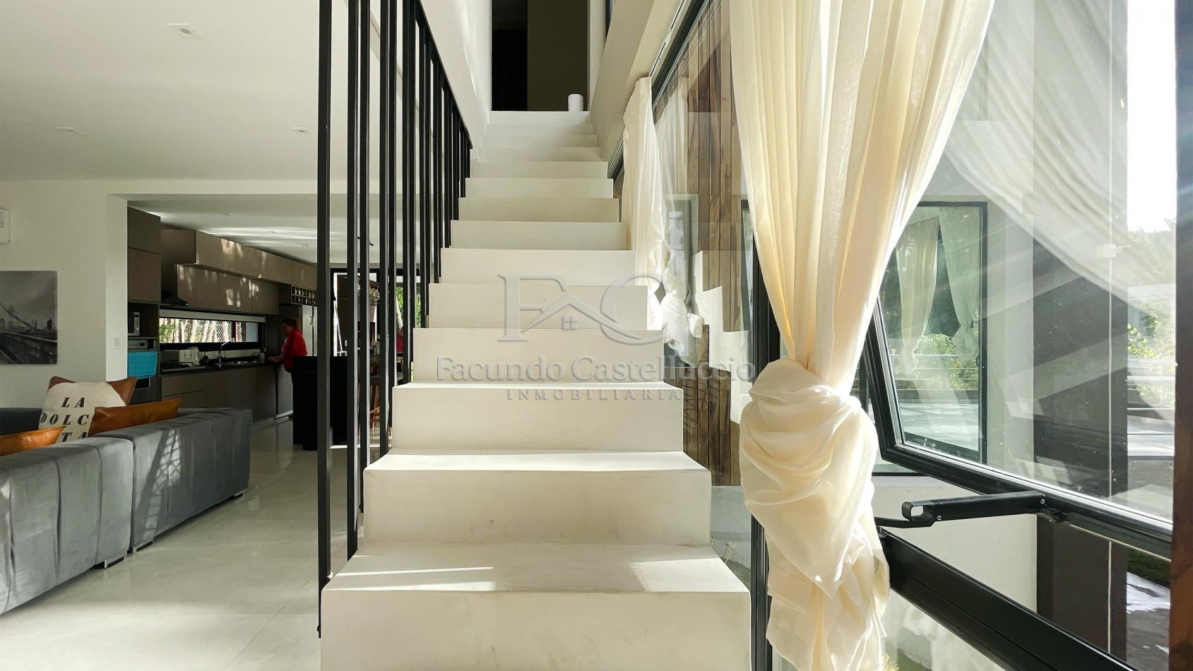 Casa en alquiler Pinamar Zona Alamos