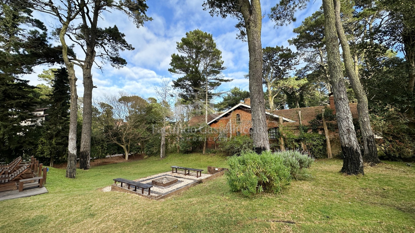 Casa en alquiler Pinamar Zona Golf Viejo