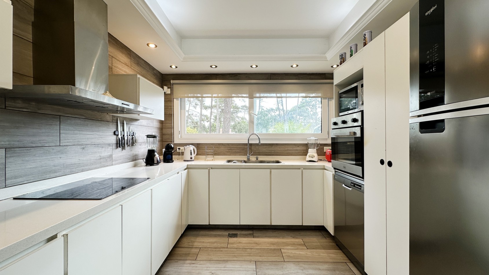 Casa en alquiler Pinamar Zona Alamos