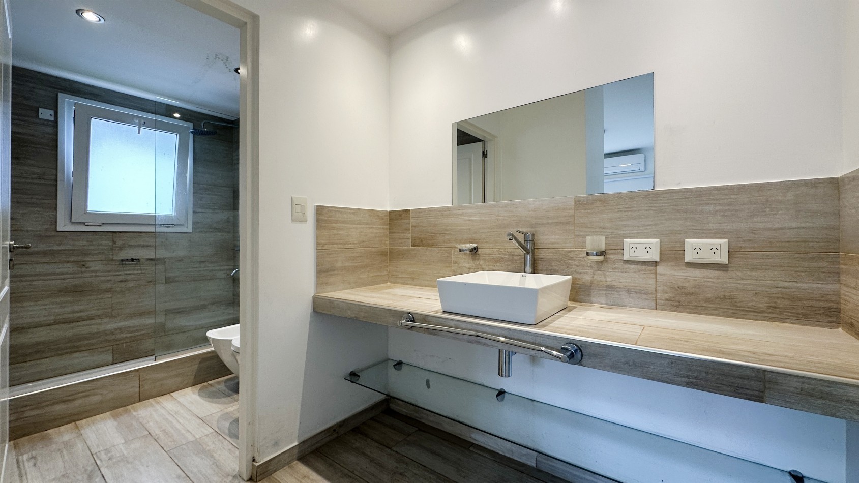 Casa en alquiler Pinamar Zona Alamos