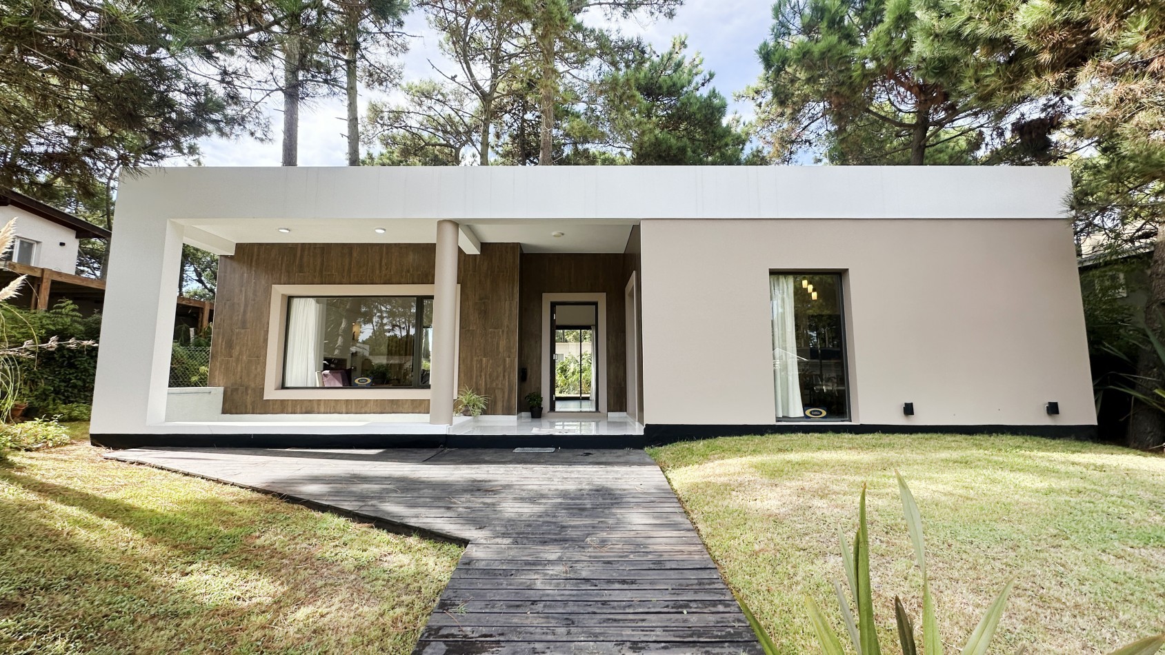 Casa en Alquiler en Pinamar Norte Zona Alamos