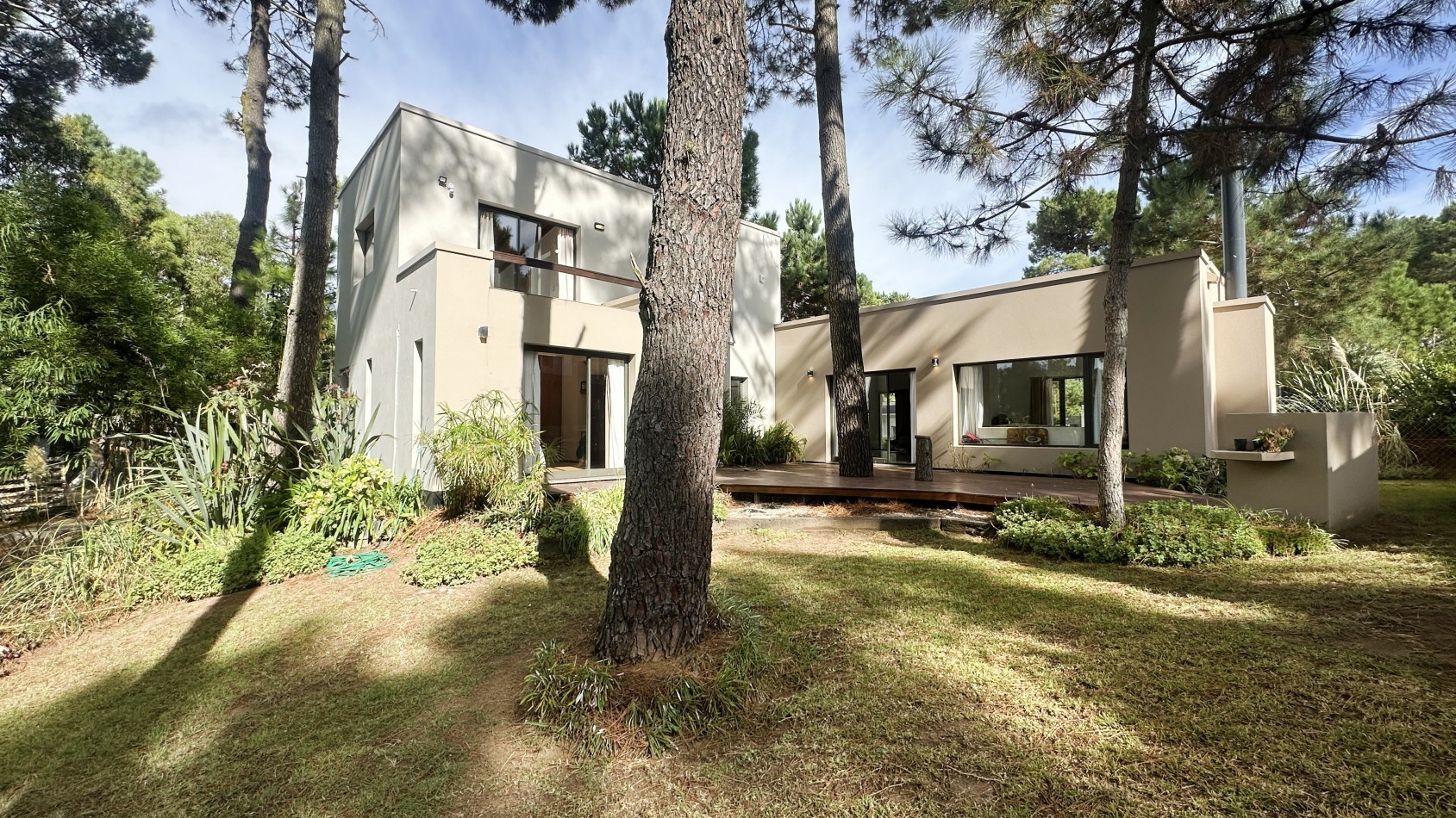 Casa en Alquiler en Pinamar Norte Zona Alamos