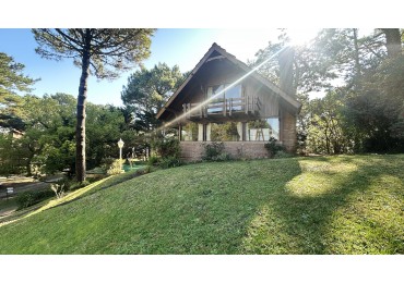 Casa en venta Pinamar Zona Golf Viejo