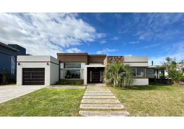 Casa en venta Pinamar Costa Esmeralda