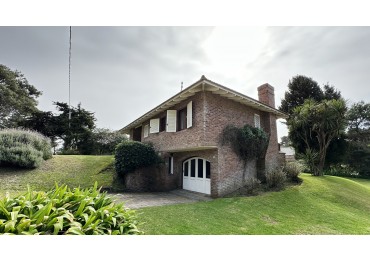 Casa en alquiler Pinamar Zona Lasalle