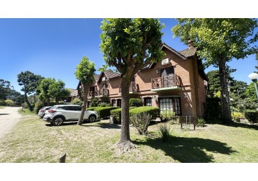 Duplex en alquiler Pinamar Zona Duplex