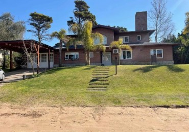 Casa en alquiler Pinamar Zona Alamos