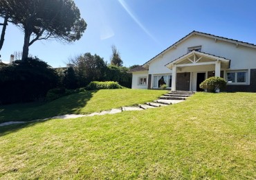 Casa en Alquiler en Pinamar - Zona Centro Playa